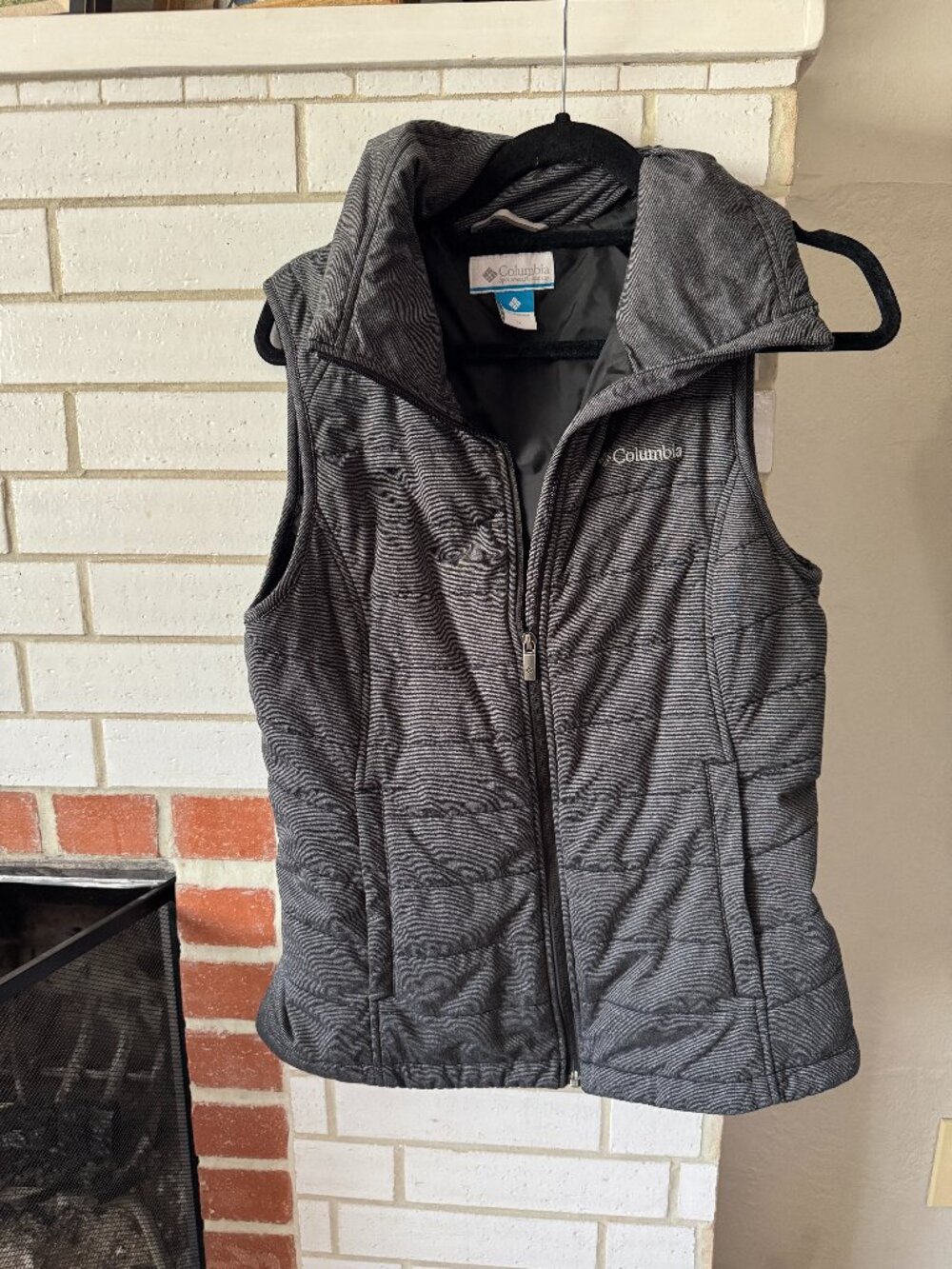 Columbia Vest - Gray - M
